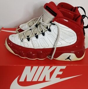 Nike Air Jordan 9 Retro BG 'Gym Red' 2019  302359-160  Size 6Y